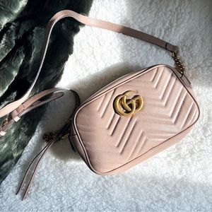 Gucci GG Marmont small matelasse shoulder bag